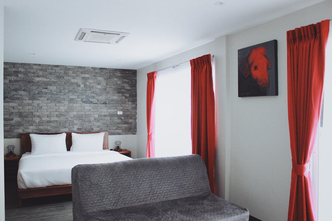 Henry'S Hotel & Gastropub Бангкок Екстер'єр фото